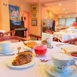 酒店 Senb 西尼加利亚