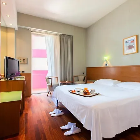 Senb Hotel 4*