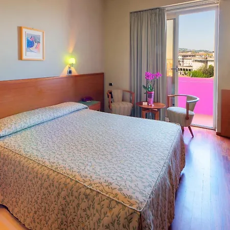 Отель Senb Сенигаллия