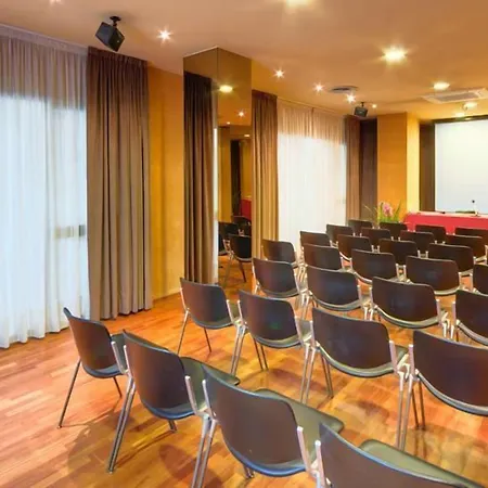 Hotel Senb 4*
