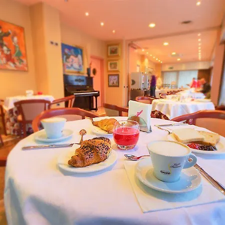 Senb 4* Сенигаллия